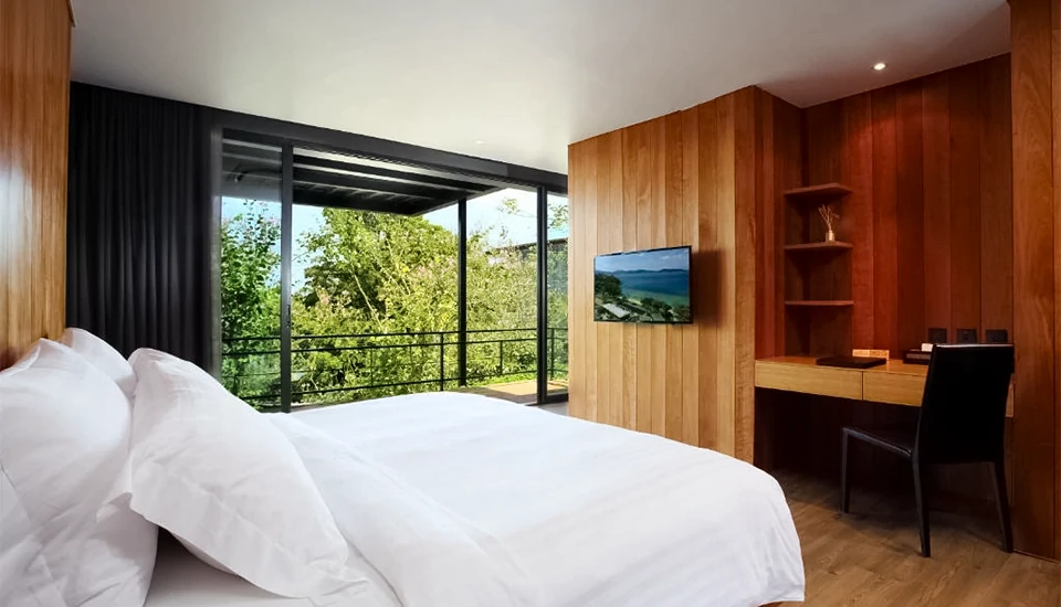 هتل ناکا پوکت